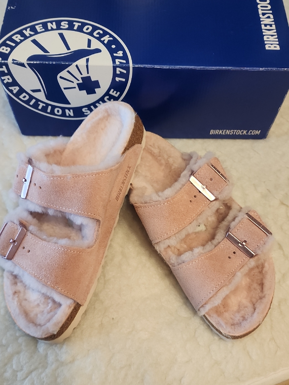 Birkenstock Arizona Shearling Lambskin Lined Slides Light Rose Sz 7 - Picture 3 of 7